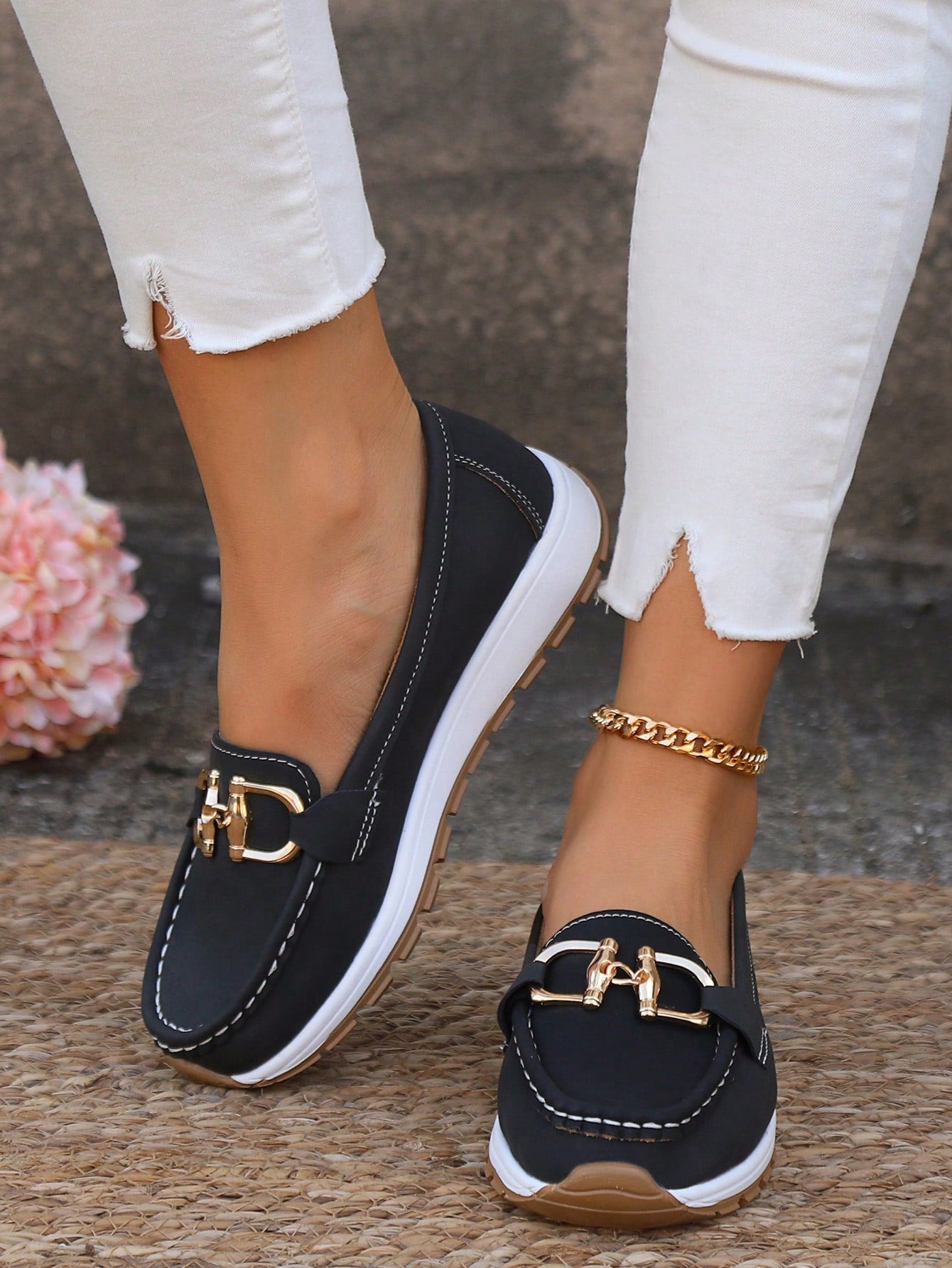 Yasim | Flat Buckle Loafers