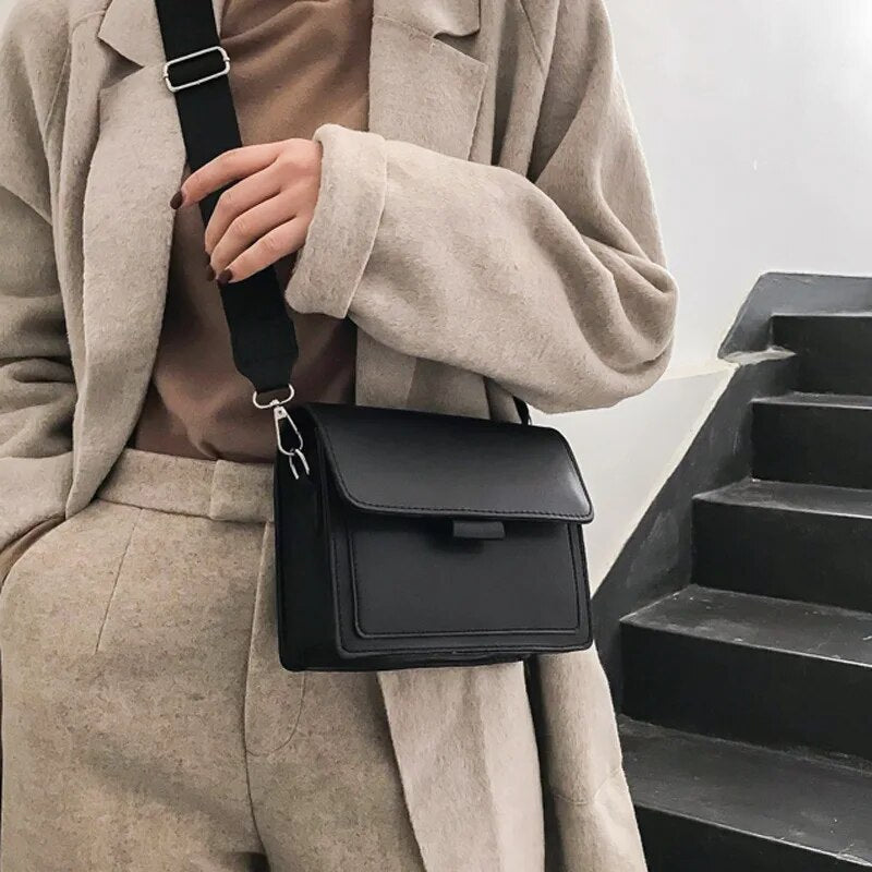 Othilie | Streamlined bag with modern elegance