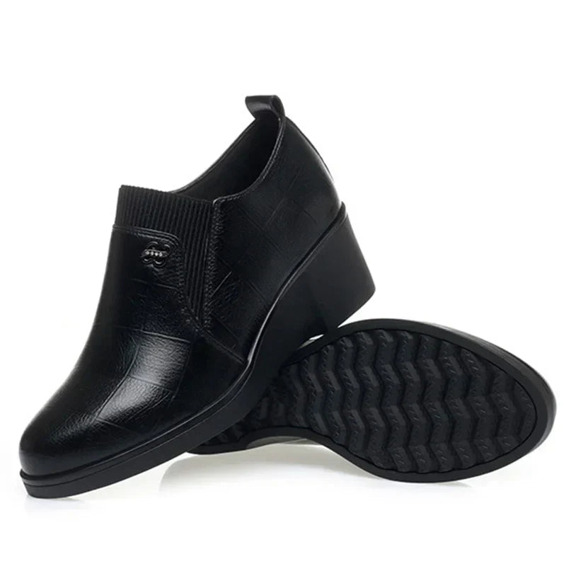 Switolina - Fashionable Leather Wedge Shoes